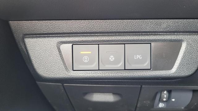 Dacia Sandero Stepway Expression Step 2026 ECO-G 120AT Extreme + WP/TP/DP 
