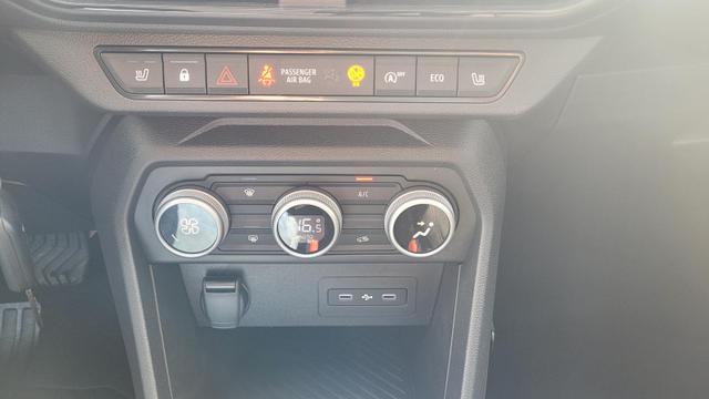 Dacia Sandero Stepway Expression Step Facelift ECO-G 120 AT 