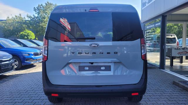 Ford Tourneo Courier Titanium Titanium*Shzg*Lhzg*BFS*Cam*5JG 
