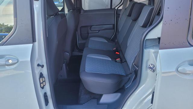 Ford Tourneo Courier Titanium Titanium*Shzg*Lhzg*BFS*Cam*5JG 