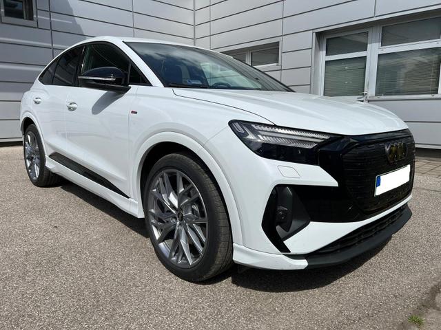 Audi Q4 Sportback e-tron 40 basis AHK MagRide Matrix S-Line 
