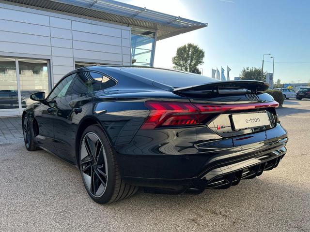 Audi e-tron GT basis quattro RS Keramik Allradlenk NightVis 