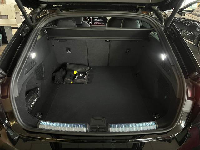 Audi A5 Avant TFSI quattro 150 kW 40 S-tronic S-Line Navi 20" 