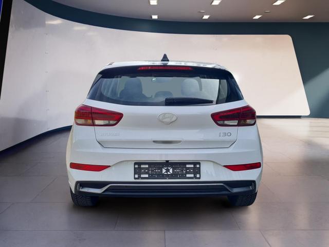 Hyundai i30 Advantage vAHK Navi LED DAB Kamera Winter 