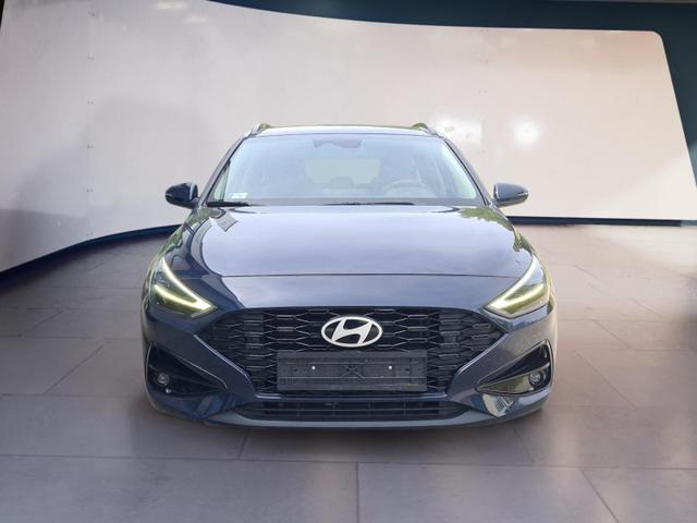 Hyundai i30 Kombi Advantage cw vAHK Navi LED DAB Kamera Winter 