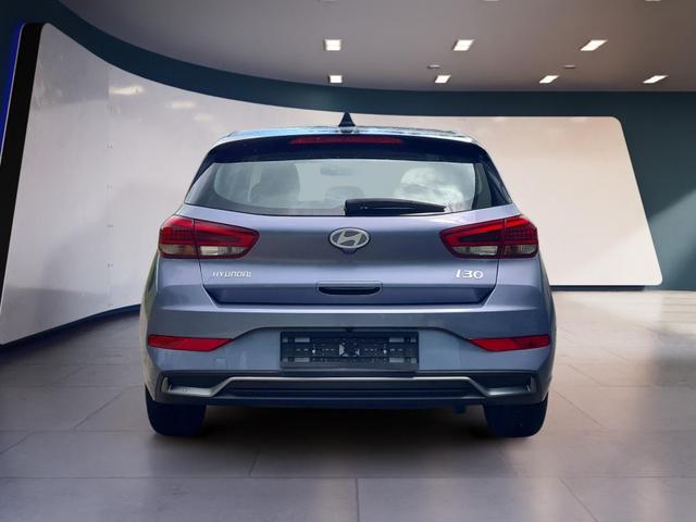 Hyundai i30 Advantage vAHK Navi LED DAB Kamera Winter 