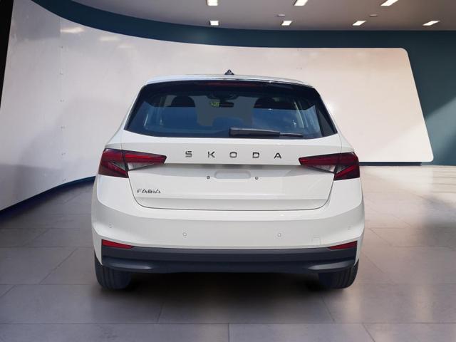 Skoda Fabia Selection 1.0 TSI DSG LED DAB PDC Lane 