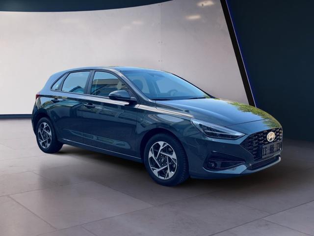 Hyundai i30 Advantage vAHK Navi LED DAB Kamera Winter 