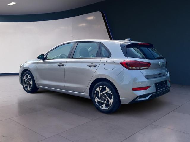 Hyundai i30 Advantage vAHK Navi LED DAB Kamera Winter 