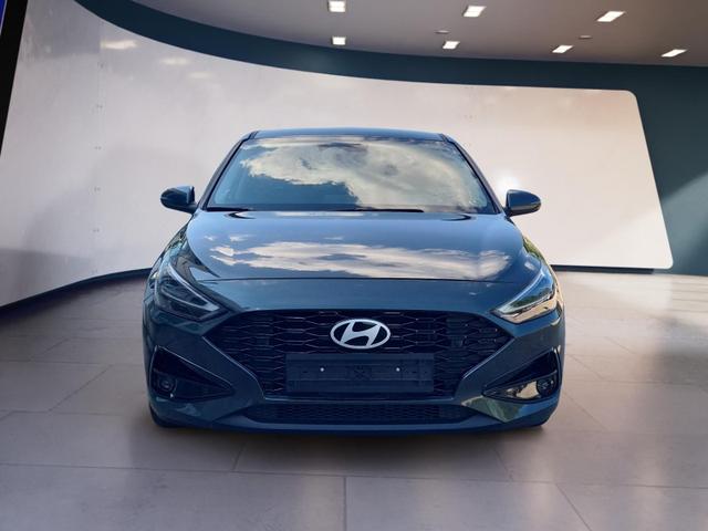 Hyundai i30 Advantage vAHK Navi LED DAB Kamera Winter 