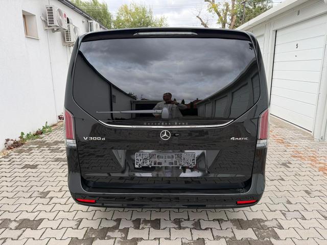 Mercedes-Benz V-Klasse 300 d 4MATIC extralang EXCLUSIVE (447.815) V Airma AHK Luxury StHeiz 