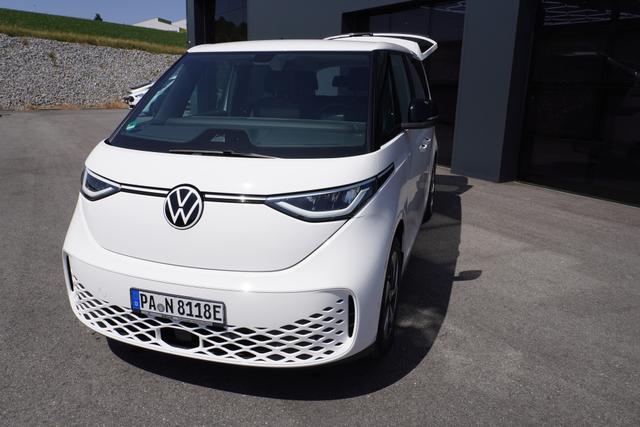 Volkswagen ID. BUZZ PRO*5-SITZER*AUF LAGER*SOFORT VERFÜGBAR* 