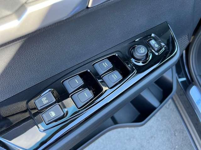KGM Torres Style Allrad und Automatik Topausstattung Navi 