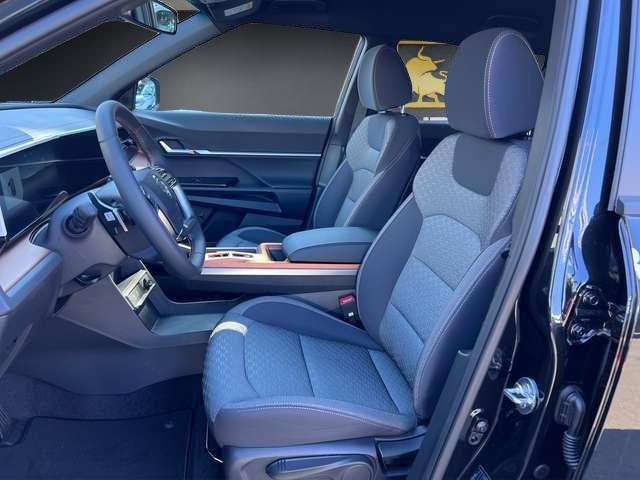 KGM Torres Style Allrad und Automatik Topausstattung Navi 