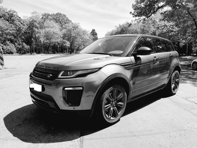 Land Rover Range Rover Evoque - SE Dynamic 2.0 TD4 / Landmark*Automatik*Leder*4x4*Xenon*Start/Stopp*Navi*Panorama*Tempomat*Allwetterreifen*Lenkradheizung*Frontscheibenheizung