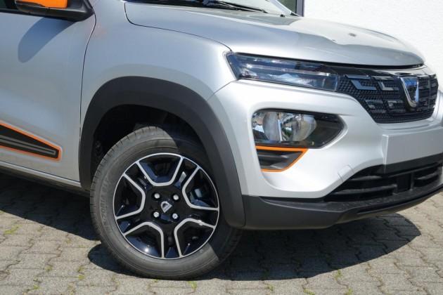 Dacia Spring COMFORT PLUS Navi/Kamera/Einparkhilfe 