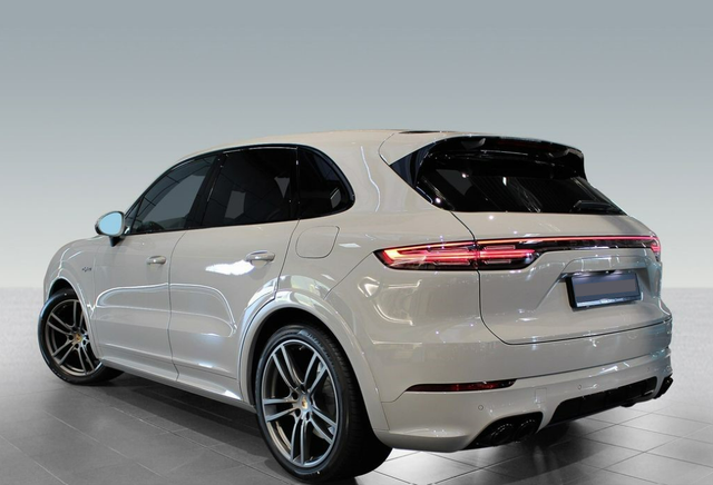 Porsche Cayenne E-Hybrid 