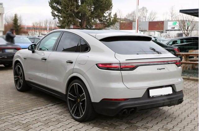 Porsche Cayenne Coupe E-Hybrid KREIDE APPROV 