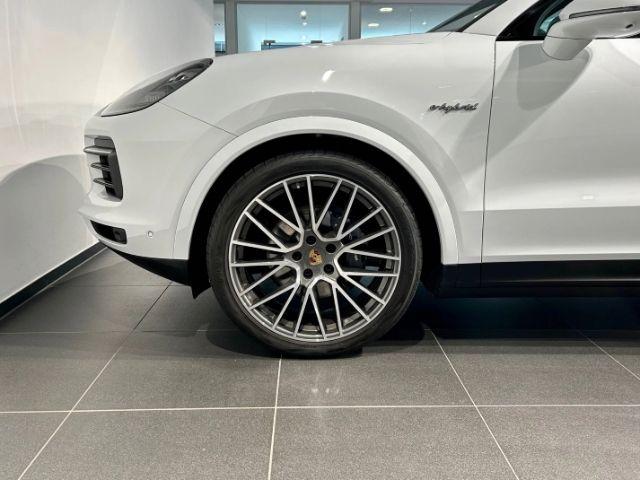 Porsche Cayenne E-Hybrid Coupe 