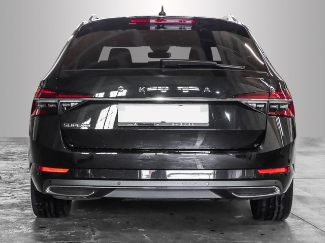 Skoda Superb Combi L&K 2.0 TDI DSG LED NAVI AHK 