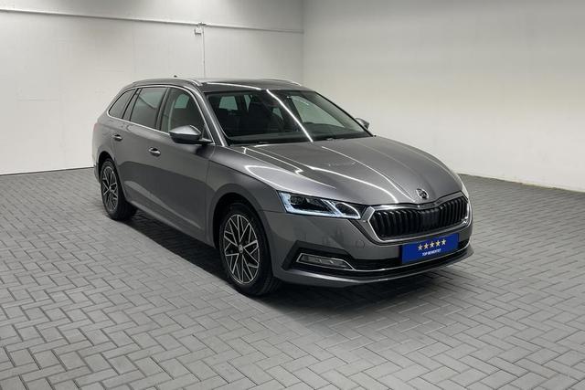 Skoda Octavia Combi Style AHK/LED-Matrix/Smart 