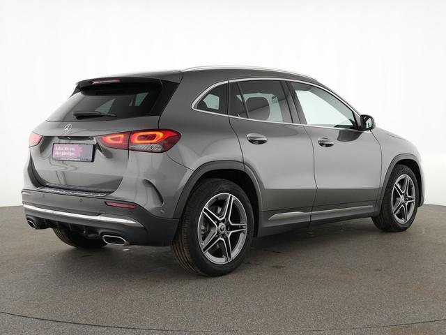 Mercedes-Benz GLA 250 AMG Line 4Matic|DISTRONIC|LED|Panoram 