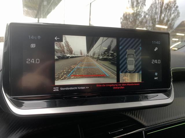 Peugeot 2008 GT PT 130 EAT ACC Carplay LED 17" 