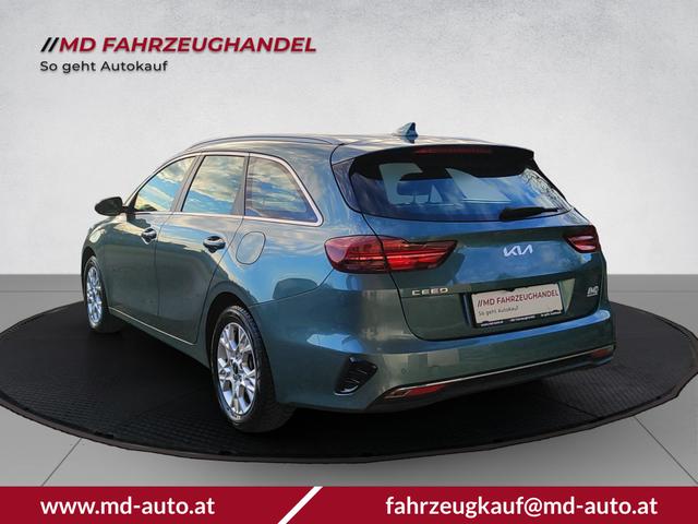 Kia Ceed Sportswagon 160 PS Automatik 1.5T Vision Kamera+Navi+SHZ+Lenkradheiz. 