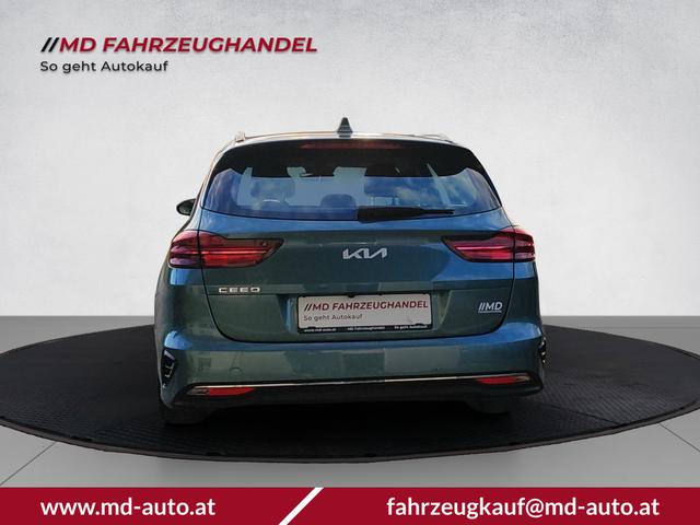 Kia Ceed Sportswagon 160 PS Automatik 1.5T Vision Kamera+Navi+SHZ+Lenkradheiz. 