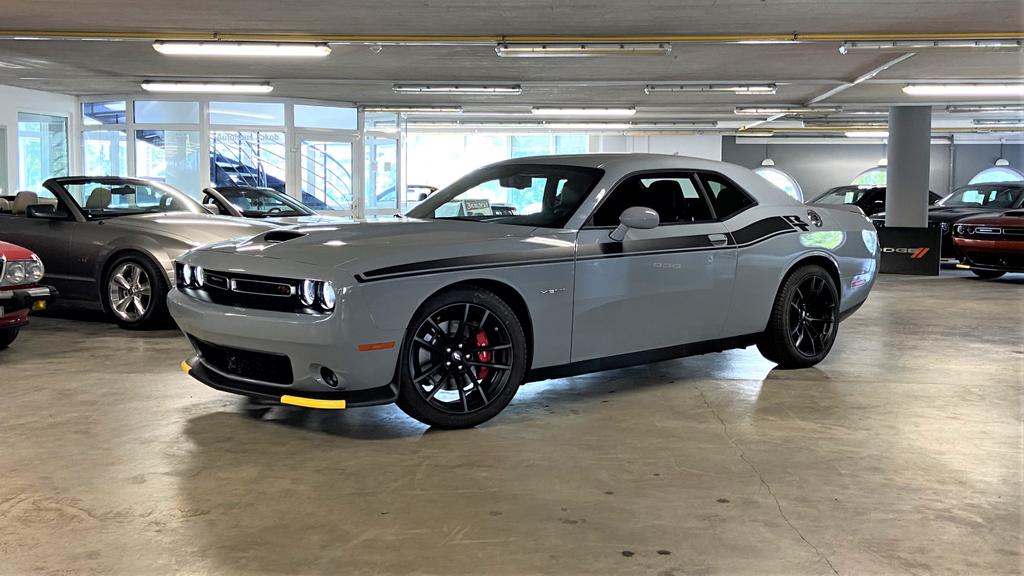 Dodge Challenger R/T 5.7 V8 Performance Plus günstig kaufen