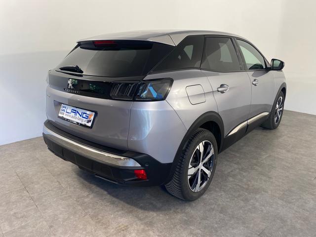 Peugeot 3008 1.2 PureTech Aut.130 Allure LED*NAVI*RFK 