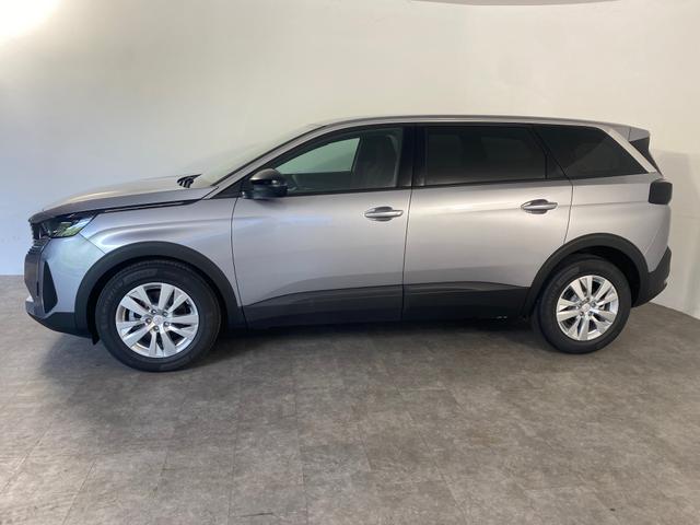 Peugeot 5008 1.2 PureTech 130 Active 7 SITZE*LED*RFK 