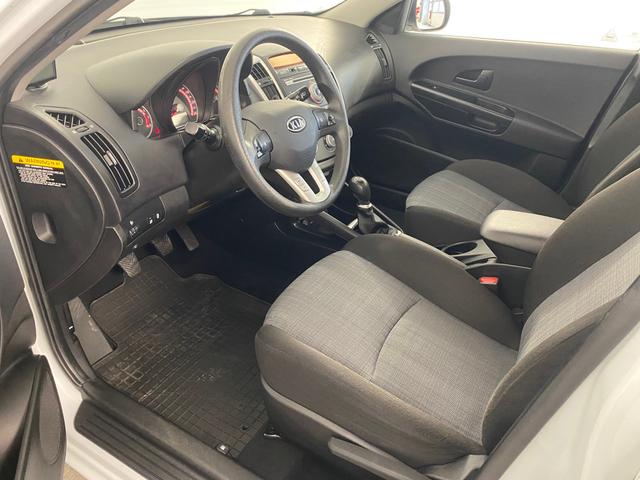 Kia Ceed Sportswagon Cee'd 1.4 CVVT 90 AHK neues Pickerl 