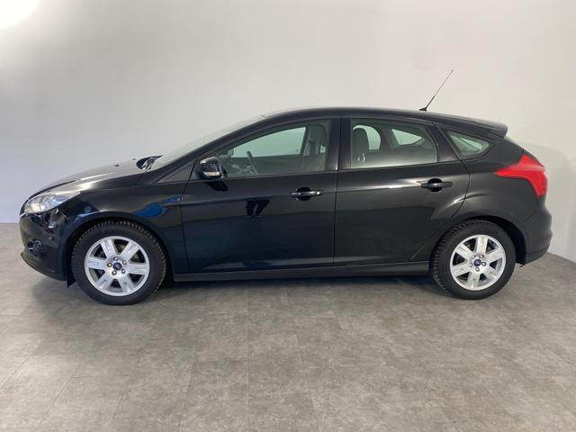 Ford Focus Trend AHK*PDC 