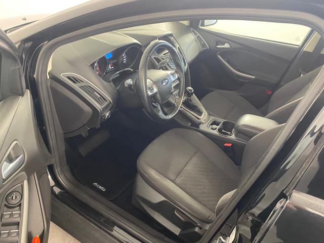 Ford Focus Trend AHK*PDC 