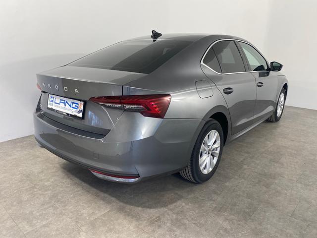 Skoda Octavia 1.5 TSI mHEV Selection LED*NAVI*RFK 