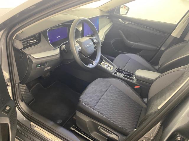 Skoda Octavia 1.5 TSI mHEV Selection LED*NAVI*RFK 