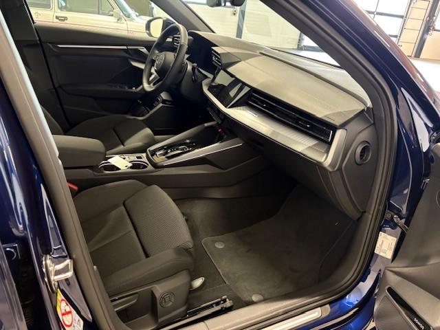 Audi A3 Sportback 35 2.0 TDI LED*RFK*NAVI 