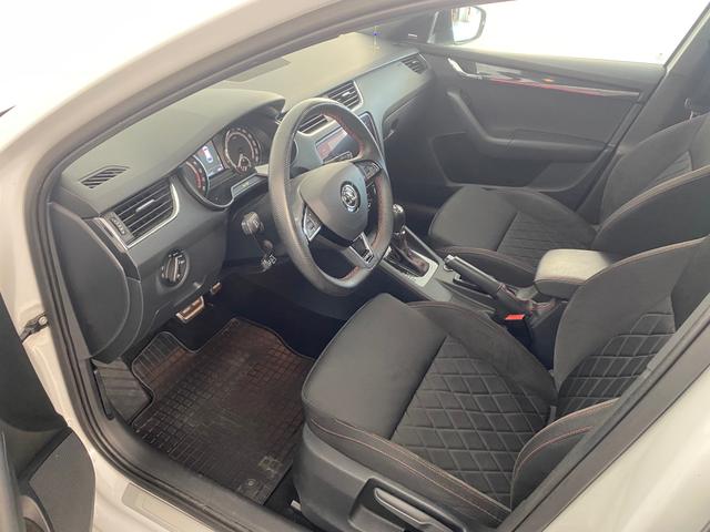 Skoda Octavia Combi 2.0 TDI DPF RS 4x4 LED*NAVI 