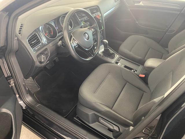 Volkswagen Golf VII 1.6 TDI DSG BMT Rabbit ACC*SITZHEIZUNG 
