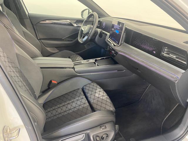 Volkswagen Passat Variant 2.0 TDI R-Line MATRIX*NAVI*ACC 