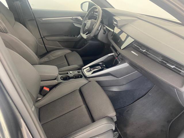 Audi A3 Sportback 40 1.5 TFSI e S line MATRIX*NAVI*RFK 