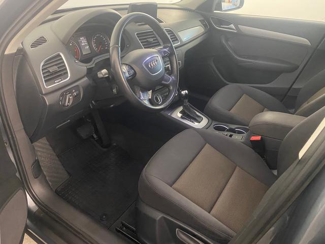 Audi Q3 2.0 TDI quattro XENON*AHK 