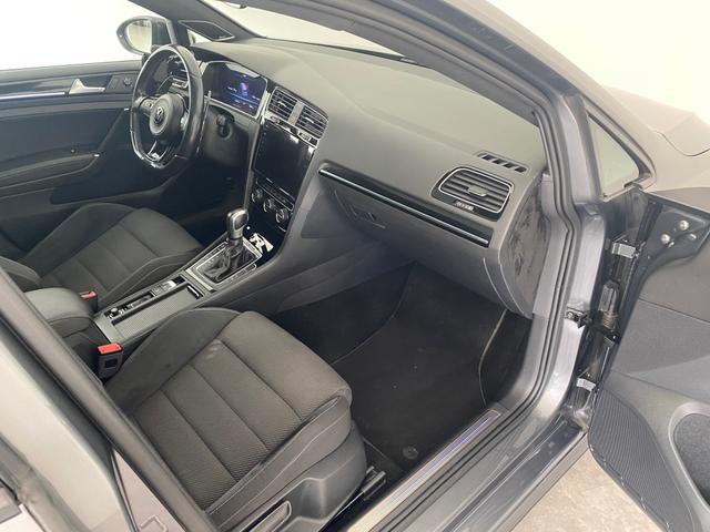 Volkswagen Golf VII 4Motion 2.0 TSI BMT R OPF LED*ACC*NAVI*PANORAMA 
