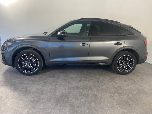 Audi Q5 Sportback 40 2.0 TDI quattro S line MATRIX*NAVI*RFK 
