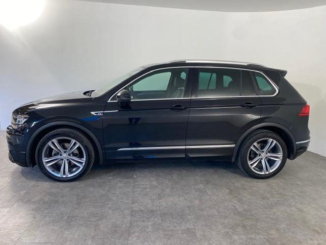 Volkswagen Tiguan 2.0 TDI BMT R-Line LED*NAVI*PANORAMA 