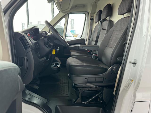 Opel Movano Fahrgestell L2H2 Edition 3.5 140 PS 6MT / Navi Klimaautom./ Carplay Tempom./ PDC 