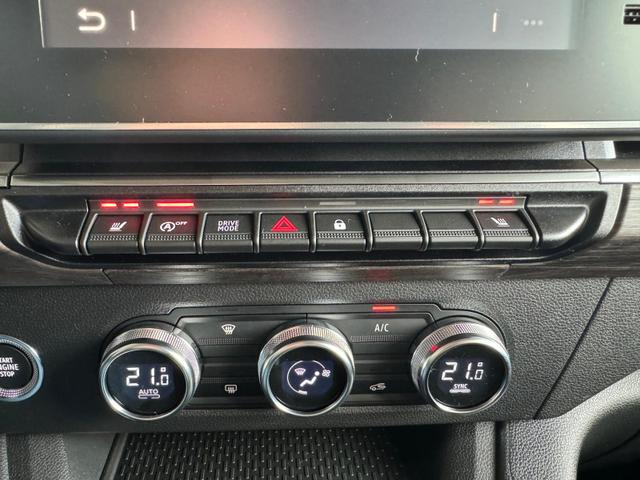 Renault Kangoo 1,5 Techno Dci Automatik EDC / Navi PDC Hi. m. Kamera Keyless Sitzh./ LED Alu 17 Klimaautom./ Carplay 