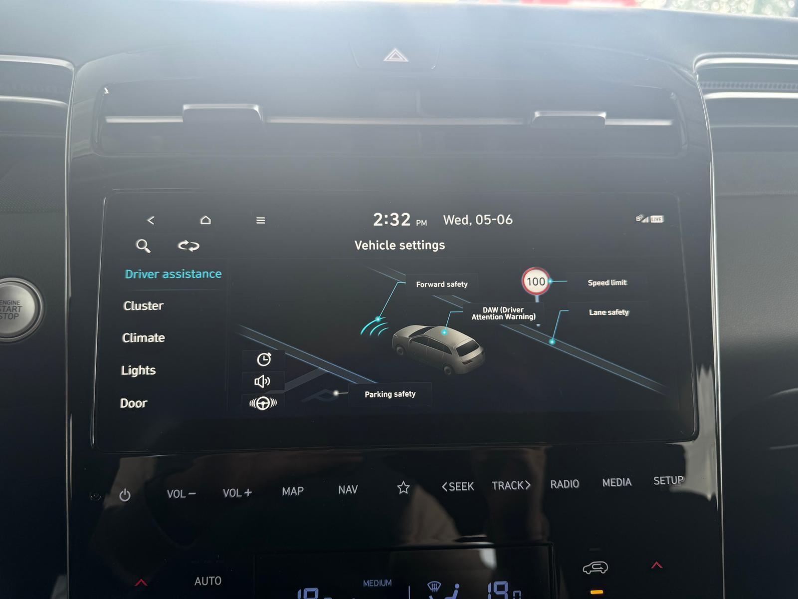 Hyundai TUCSON Comfort Smart 1.6T 48V MHEV 6MT / Navi Klimaautom 