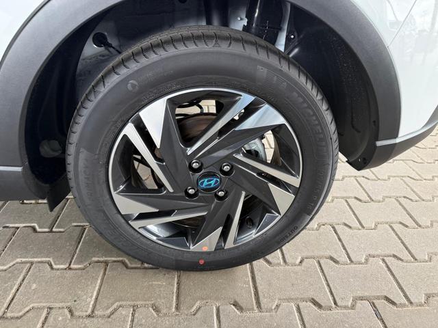 Hyundai BAYON Comfort 6MT 1.0 T-GDI 100 PS PDC m. Kamera / Tempom. Carplay Alu16 "Frei Haus geliefert, ab der 2. Bestellung" 